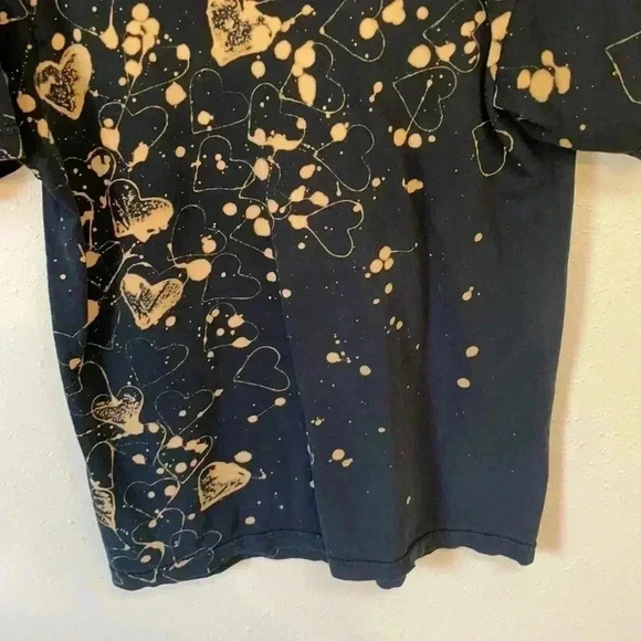 LUXURY JONES Splotched T-Shirt - Picture 4 of 10